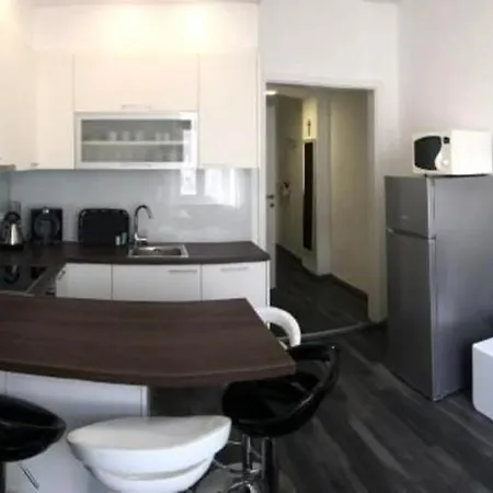 Sara Apartment